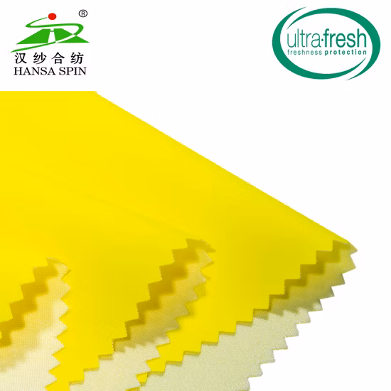 0.6mm 소프트 플래시 합성 가죽 PU 의류 인조 가죽